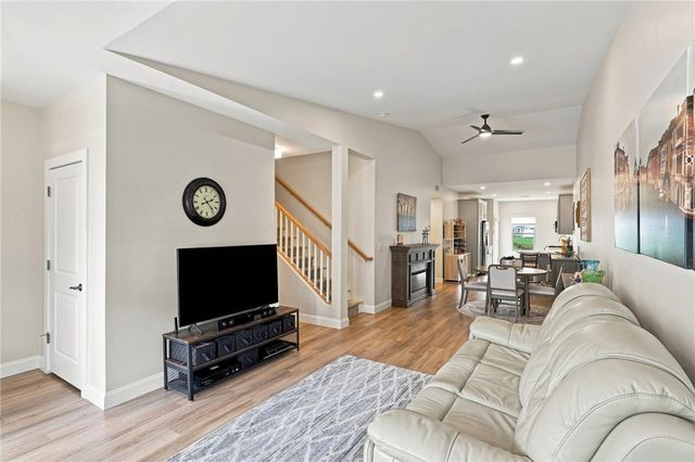 6 West Valley Circle, West Warwick, RI 02893