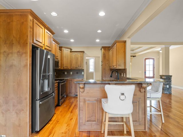 114 Royal Troon, Campobello, SC 29322