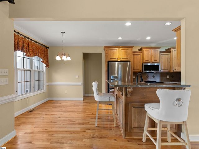 114 Royal Troon, Campobello, SC 29322