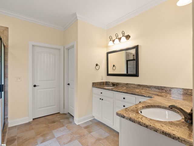 114 Royal Troon, Campobello, SC 29322