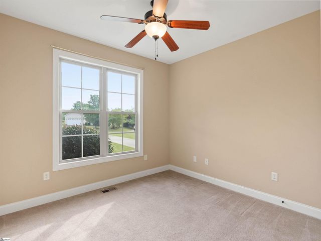 114 Royal Troon, Campobello, SC 29322