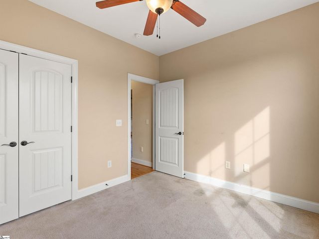 114 Royal Troon, Campobello, SC 29322