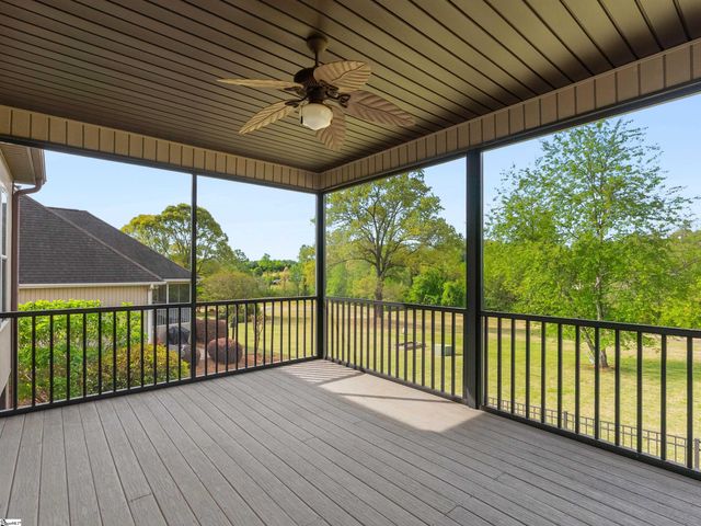 114 Royal Troon, Campobello, SC 29322