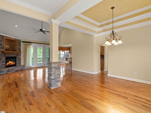 114 Royal Troon, Campobello, SC 29322