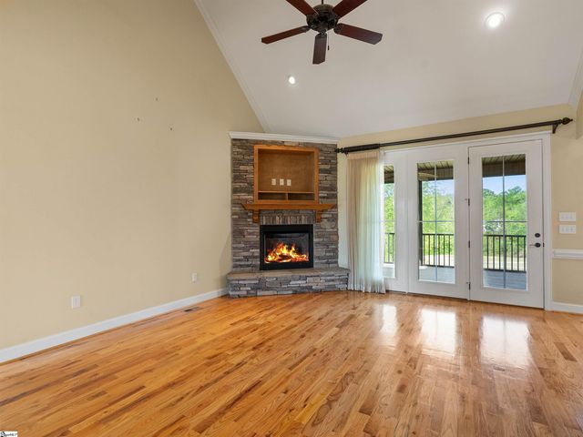 114 Royal Troon, Campobello, SC 29322