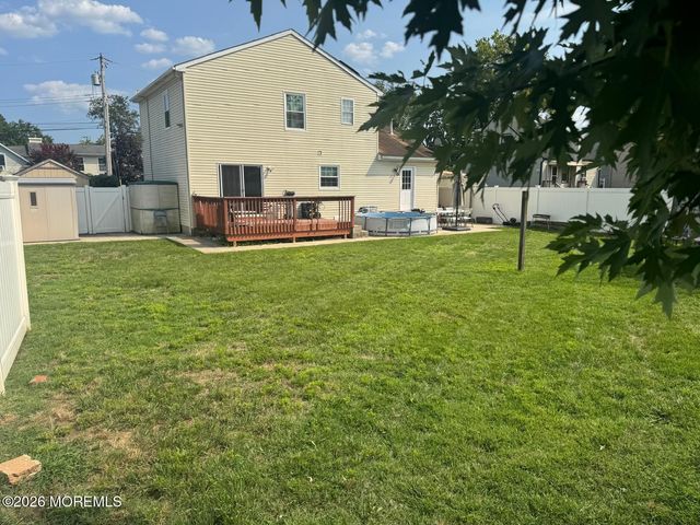26 Gaston Street, Aberdeen, NJ 07747