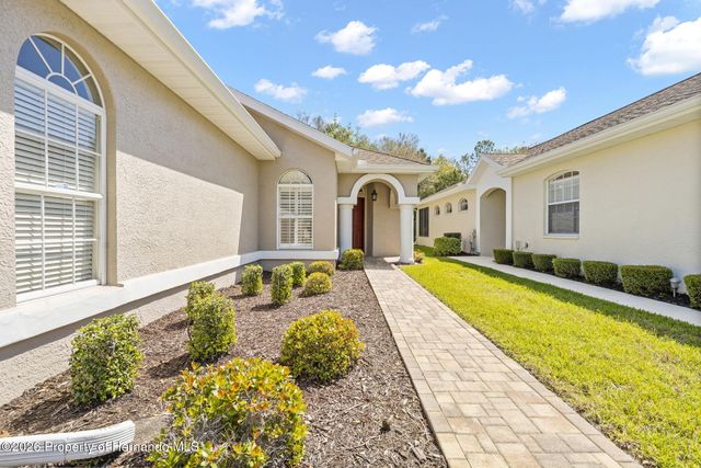 5592 Legend Hills Lane, Spring Hill, FL 34609