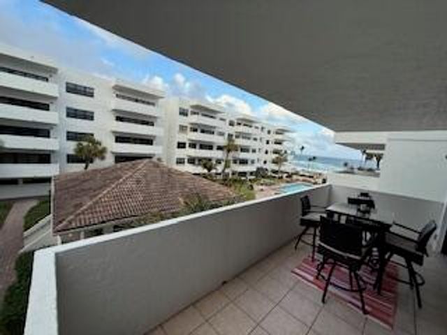 330 SE 20th Avenue 306, Deerfield Beach, FL 33441