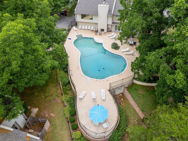 800 Cardinal Creek Boulevard C, Norman, OK 73072