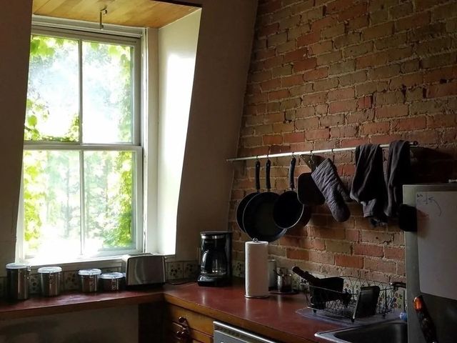 102 Ellery St. 2, Cambridge, MA 02138