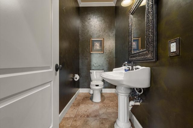 10301 Norfolk Avenue, Lubbock, TX 79423