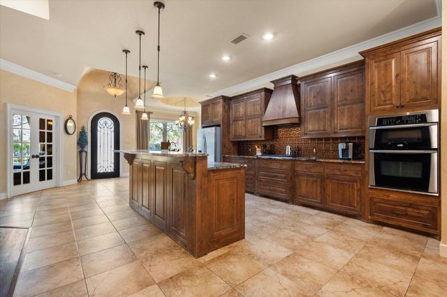 10301 Norfolk Avenue, Lubbock, TX 79423