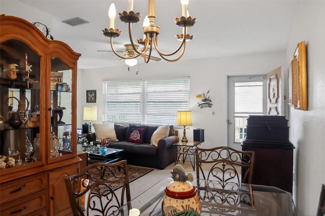 10038 62ND TERRACE N 15, St Petersburg, FL 33708