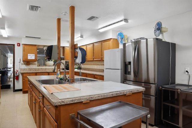 10038 62ND TERRACE N 15, St Petersburg, FL 33708