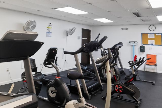 10038 62ND TERRACE N 15, St Petersburg, FL 33708