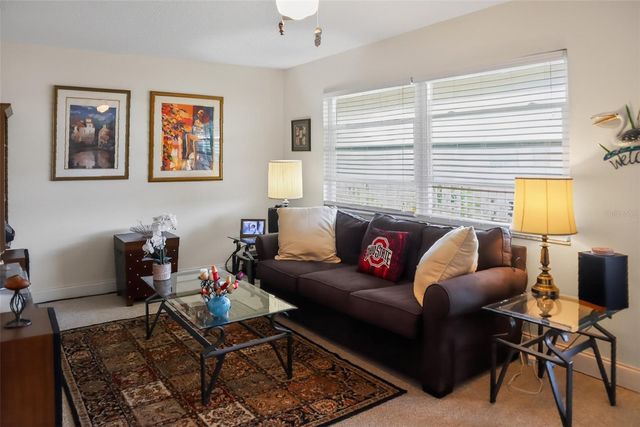 10038 62ND TERRACE N 15, St Petersburg, FL 33708