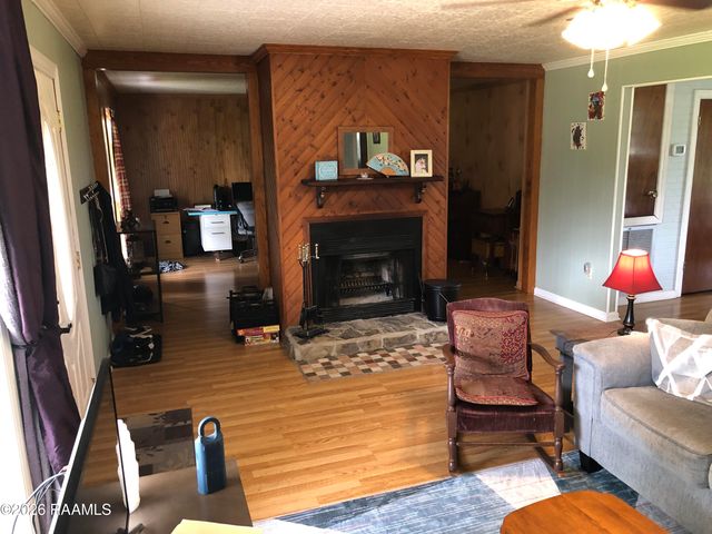 8718 Harry Drive, Youngsville, LA 70592