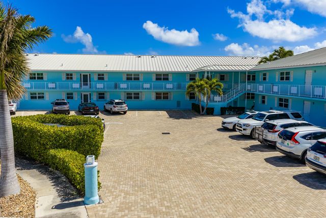 100 Wettaw Lane 6, North Palm Beach, FL 33408