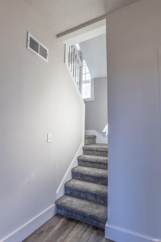 2340 S Anthony Boulevard, Fort Wayne, IN 46803