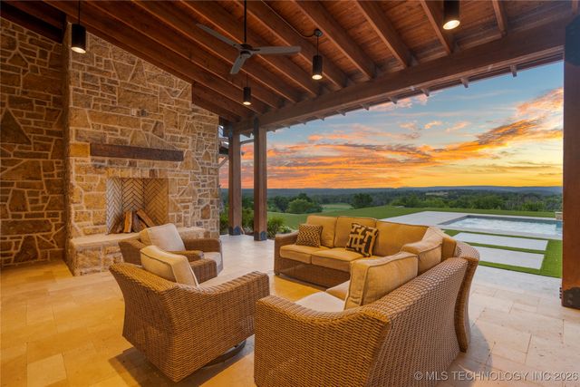 19001 W 41st Street, Sand Springs, OK 74063