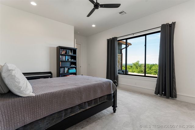 19001 W 41st Street, Sand Springs, OK 74063