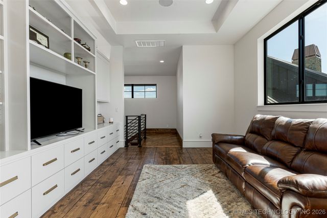 19001 W 41st Street, Sand Springs, OK 74063