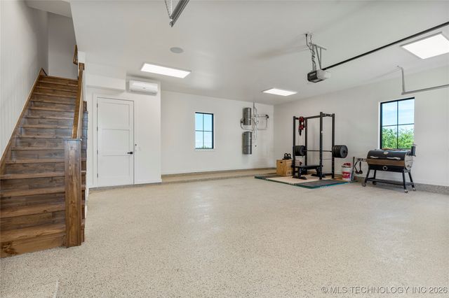 19001 W 41st Street, Sand Springs, OK 74063