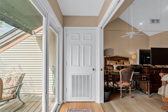 5084 Augusta Street, Houston, TX 77007