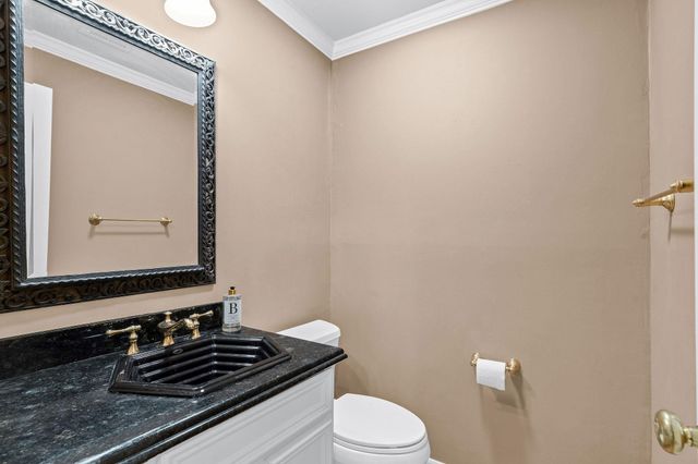 5084 Augusta Street, Houston, TX 77007