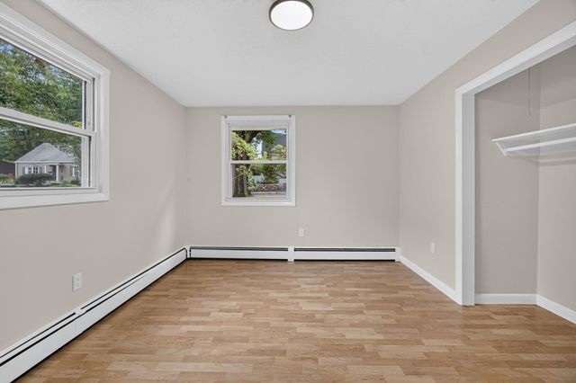 17 Grover St, Beverly, MA 01915