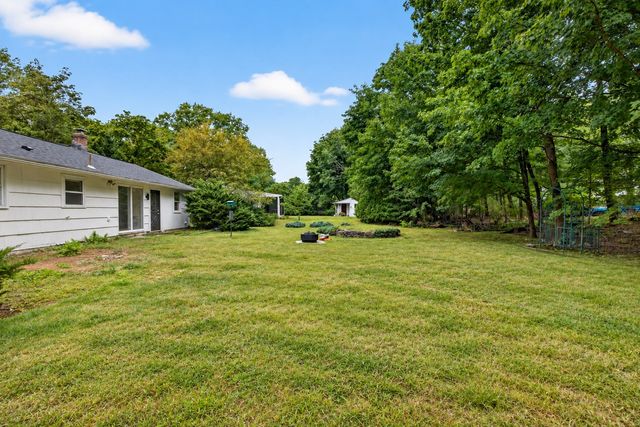 17 Grover St, Beverly, MA 01915