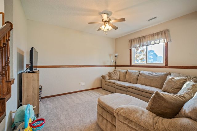 217 NE Allison Avenue, Elkhart, IA 50073