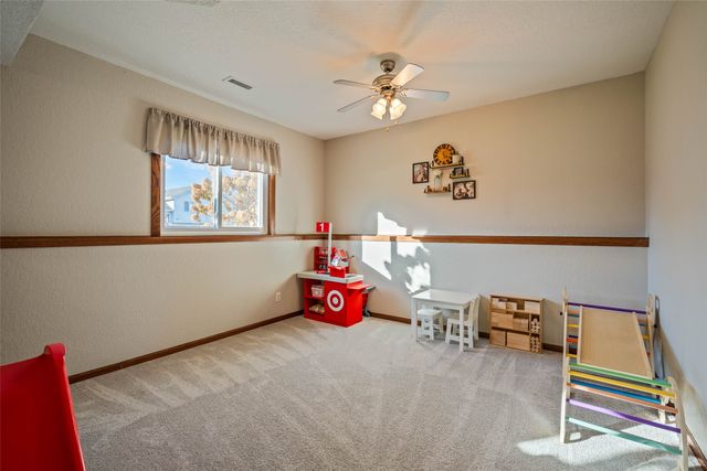 217 NE Allison Avenue, Elkhart, IA 50073