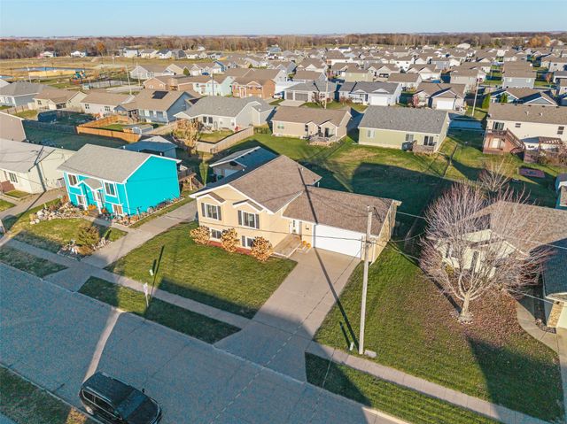 217 NE Allison Avenue, Elkhart, IA 50073