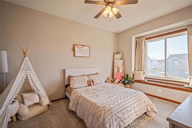 217 NE Allison Avenue, Elkhart, IA 50073