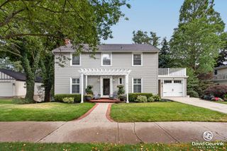 15 W 25th Street, Holland City, MI 49423