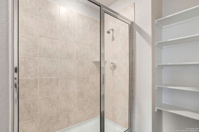 12123 Sampson Creek, San Antonio, TX 78245