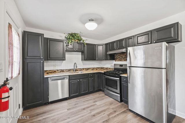 134 Darien Road, Howell, NJ 07731