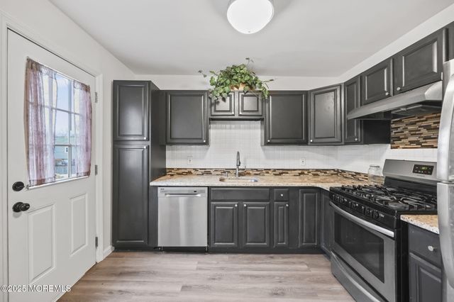 134 Darien Road, Howell, NJ 07731