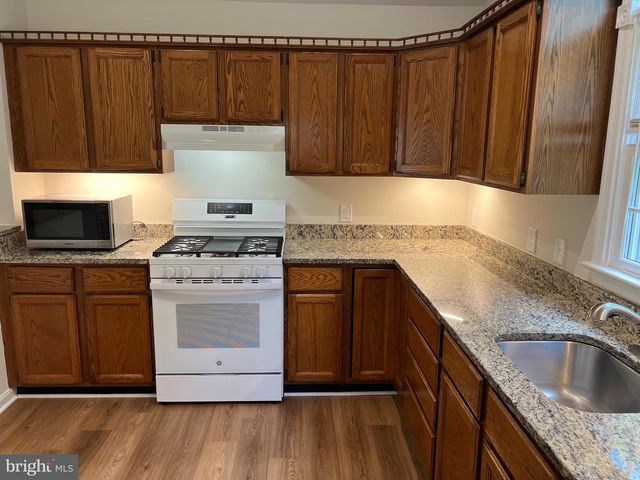 3140 COFER RD, Falls Church, VA 22042