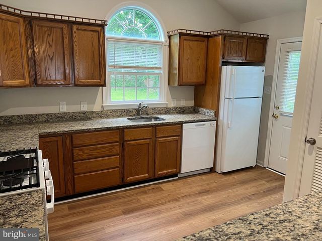 3140 COFER RD, Falls Church, VA 22042