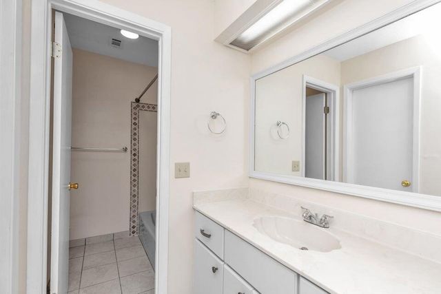 1037 4th Ave Avenue, Shalimar, FL 32579