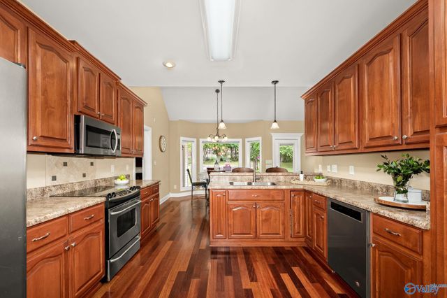 60 Windwood Drive, Fayetteville, TN 37334