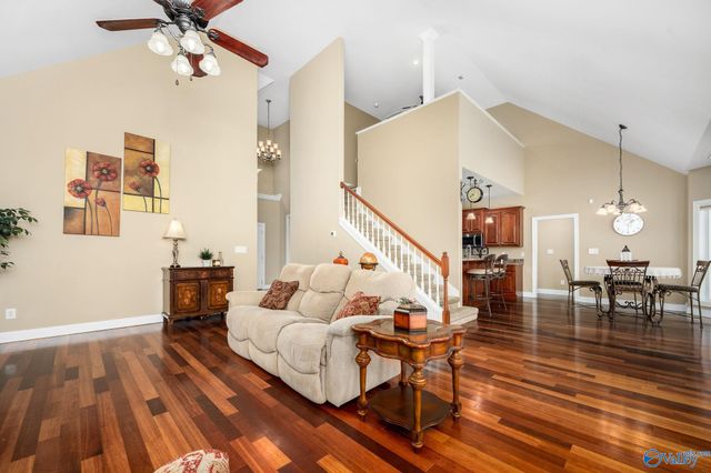 60 Windwood Drive, Fayetteville, TN 37334