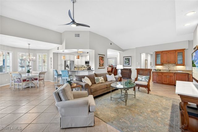 24371 Sandpiper Isle WAY 304, Bonita Springs, FL 34134