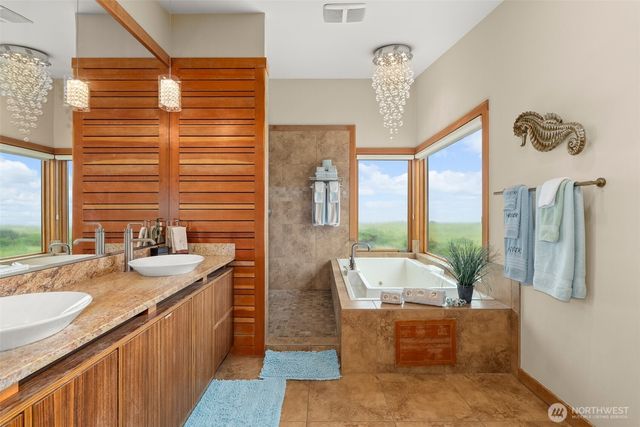 1603 Sea Grass Lane, Westport, WA 98595