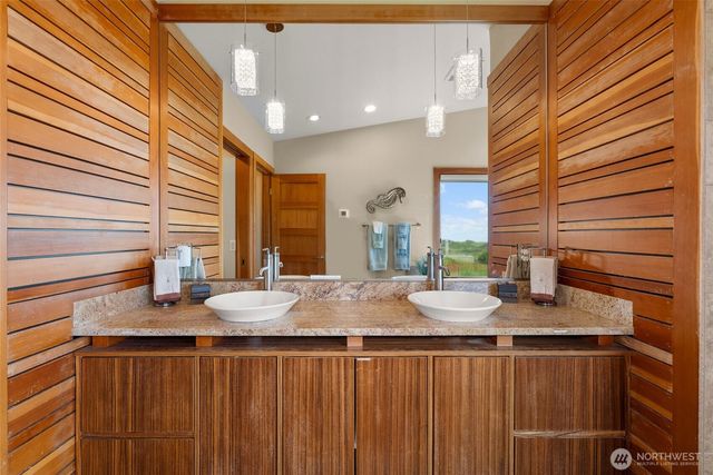 1603 Sea Grass Lane, Westport, WA 98595