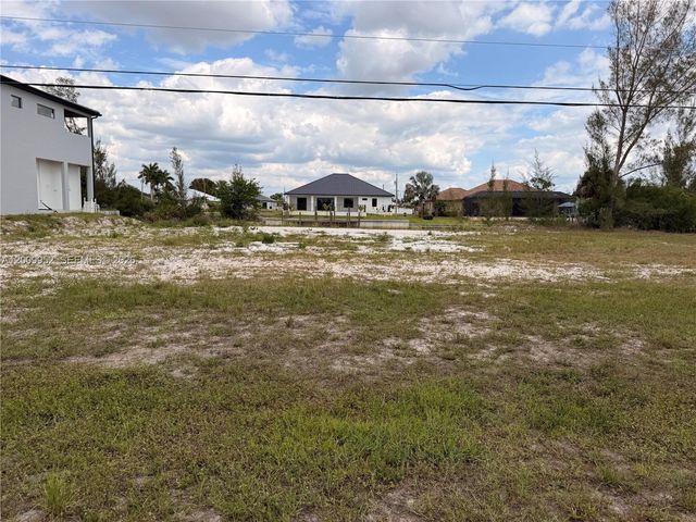 2329 NW 36TH PL, Cape Coral, FL 33993