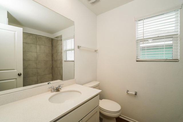 341 Madrid ST, Kyle, TX 78640