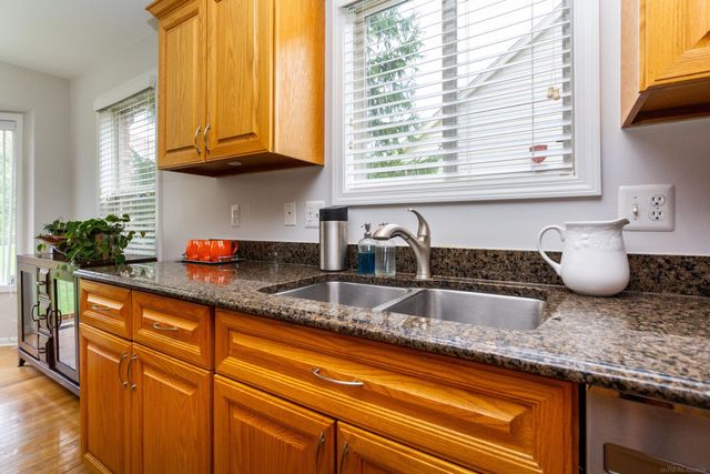 45559 Rathmore Drive, Macomb Twp, MI 48044
